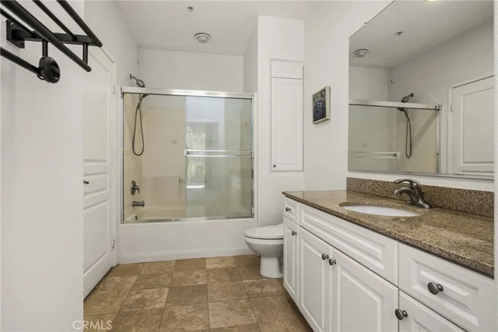 3202 Watermarke, Irvine, California 92612