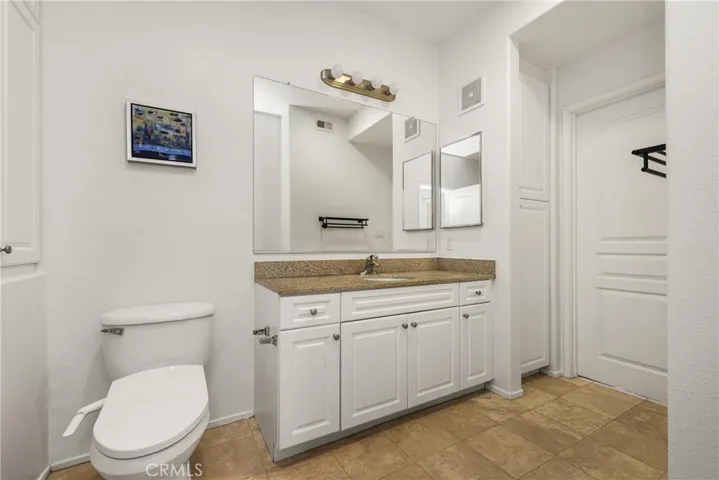 3202 Watermarke, Irvine, California 92612