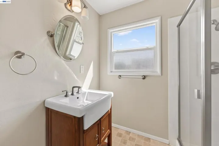 Upstairs Bathroom