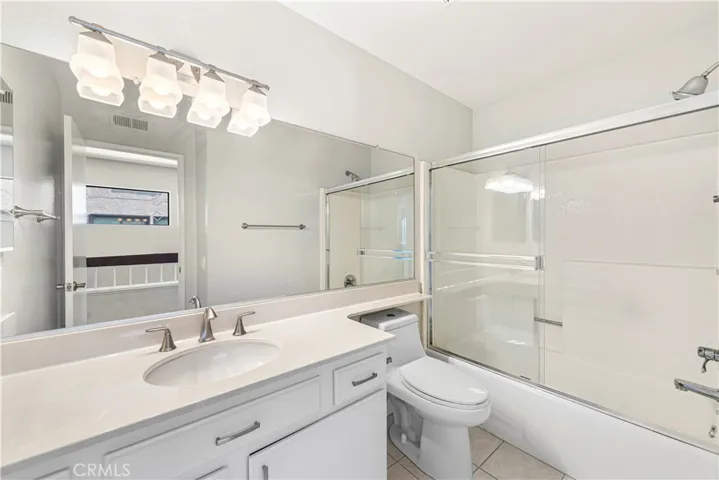 Upstairs hallway bathroom.