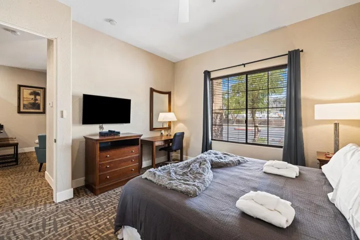 10-web-or-mls-2Z7A6600