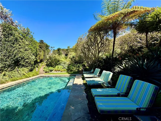 31571 Bluff Drive, Laguna Beach, California 92651