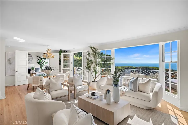 31571 Bluff Drive, Laguna Beach, California 92651
