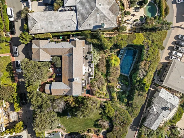 31571 Bluff Drive, Laguna Beach, California 92651