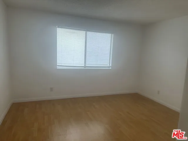 24-416025_c14ea616-e49a-49b1-8326-ed7a4a863ccd