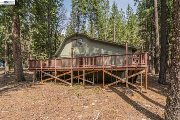 121 Mountain Aire Ln, Trinity Center, California 96091