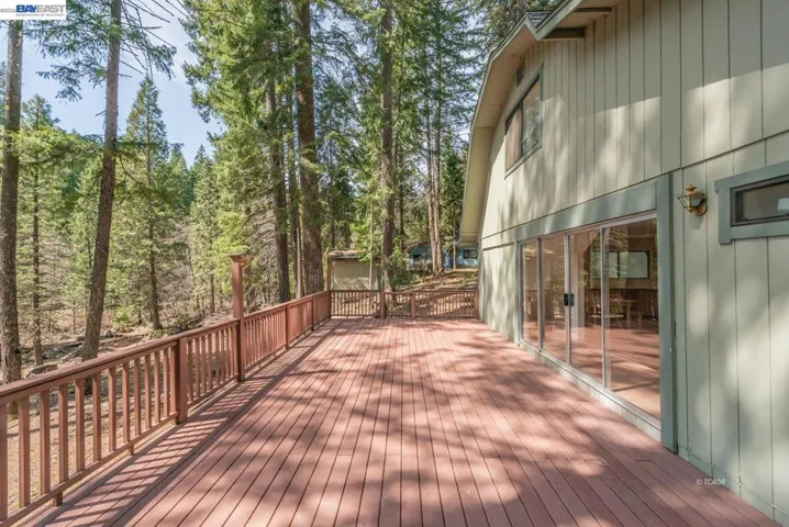 121 Mountain Aire Ln, Trinity Center, California 96091