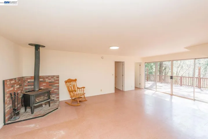121 Mountain Aire Ln, Trinity Center, California 96091