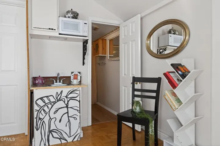 32-web-or-mls-Upmarketmedia_216Ful-109