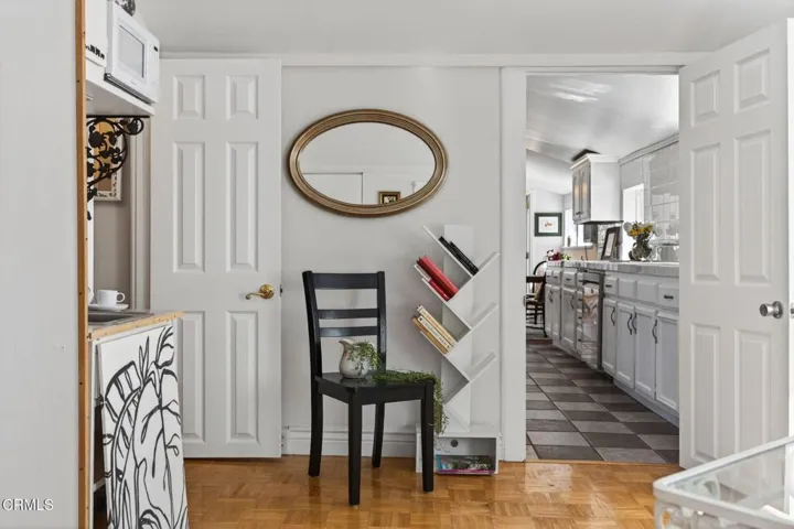 28-web-or-mls-Upmarketmedia_216Ful-098