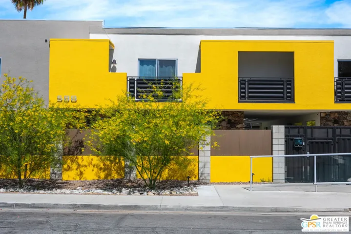 Entry - Querencia Palms