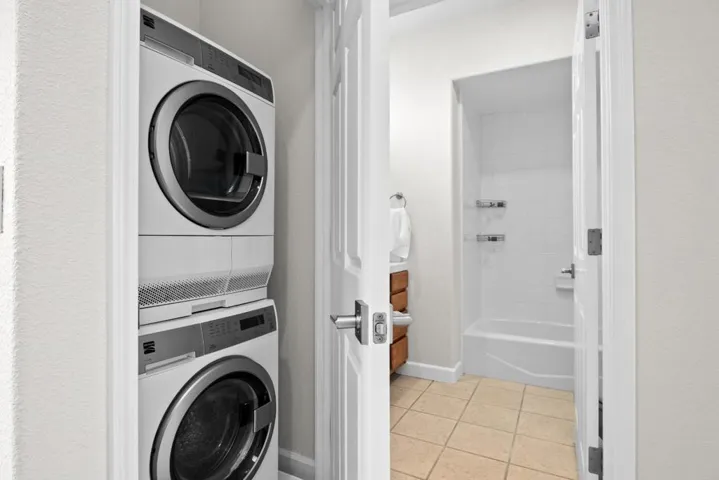 1576 Heritage Lane, Santa Cruz, California 95062