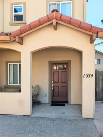 1576 Heritage Lane, Santa Cruz, California 95062