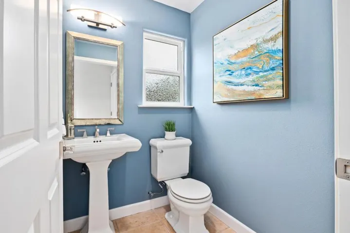 1576 Heritage Lane, Santa Cruz, California 95062