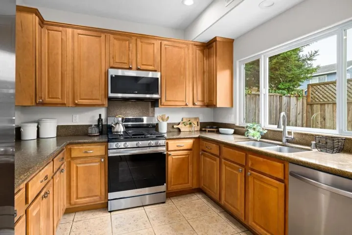 1576 Heritage Lane, Santa Cruz, California 95062