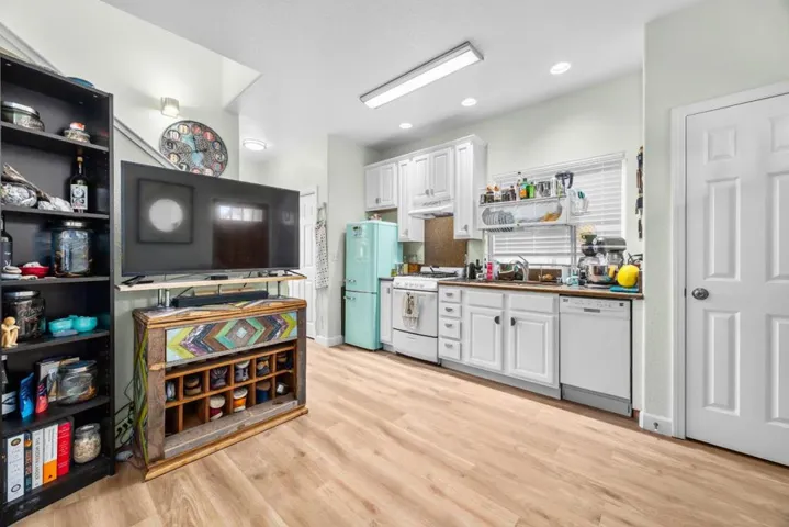 1576 Heritage Lane, Santa Cruz, California 95062