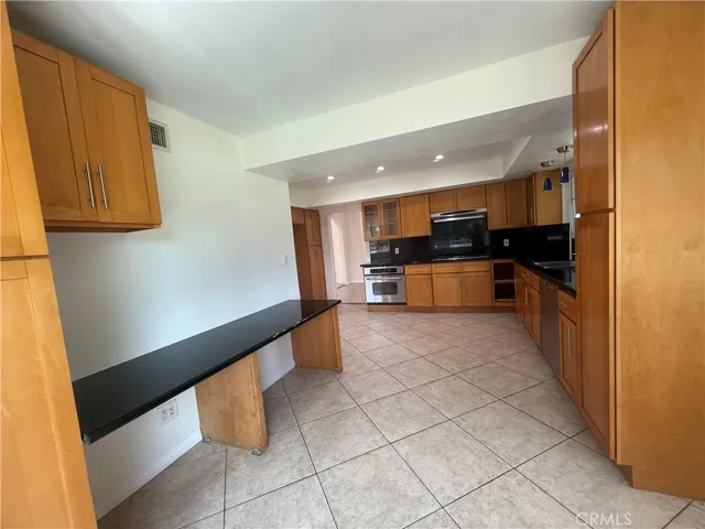 61 E Orange Grove, Arcadia, California 91006
