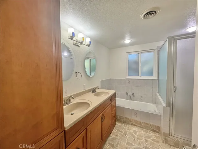 61 E Orange Grove, Arcadia, California 91006