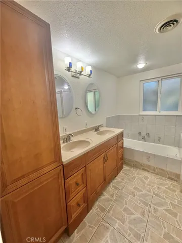 61 E Orange Grove, Arcadia, California 91006