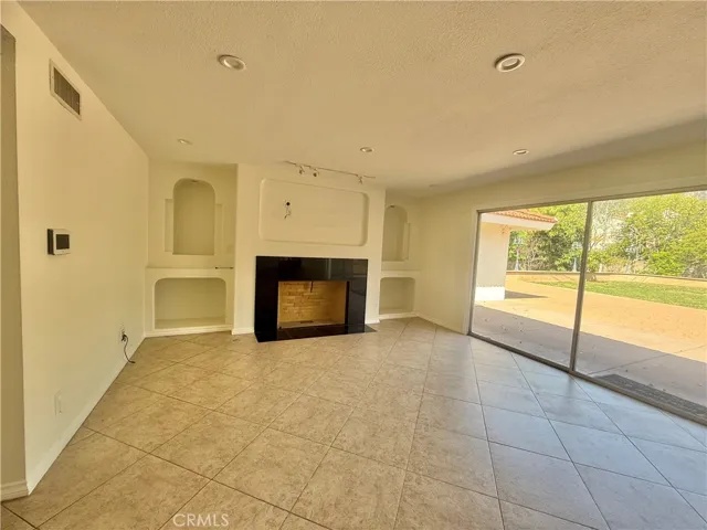 61 E Orange Grove, Arcadia, California 91006