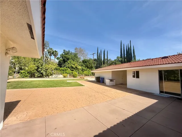 61 E Orange Grove, Arcadia, California 91006