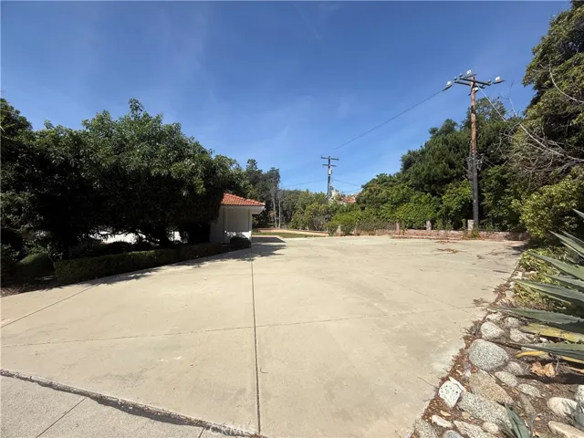 61 E Orange Grove, Arcadia, California 91006