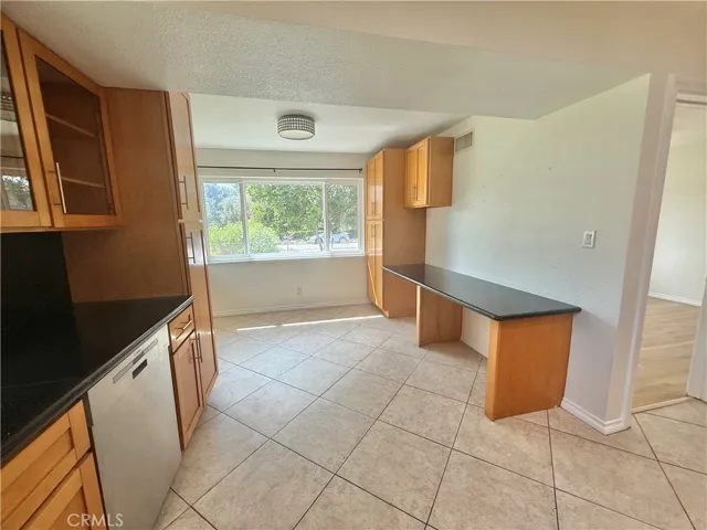 61 E Orange Grove, Arcadia, California 91006