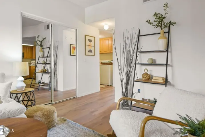 11-web-or-mls-200 N 5th St 311_MEDIA360V