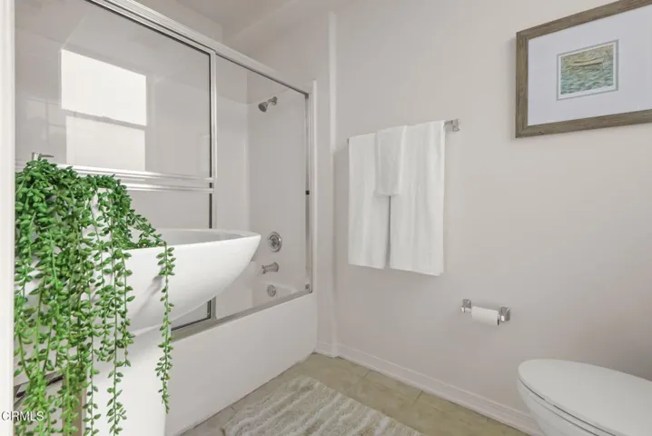 26-web-or-mls-200 N 5th St 311_MEDIA360V