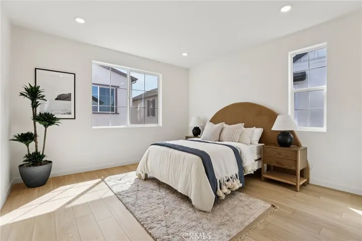 Secondary Bedroom w/Walk-In Closet