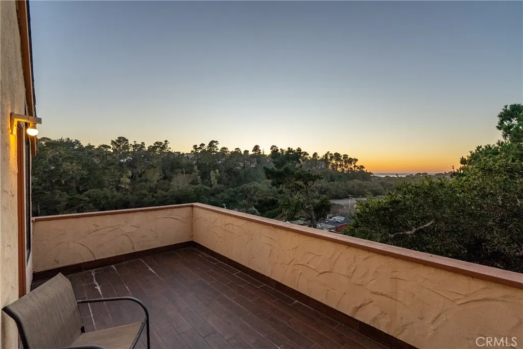 Ocean view deck off of the living room