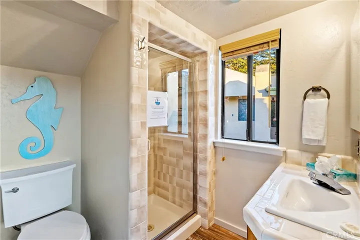 904 904 Hartford St, Cambria, California 93428