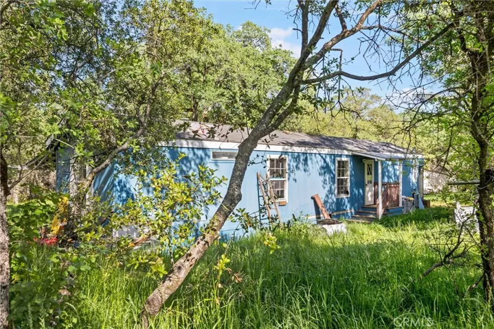 300 Purple Rocks, Oroville, California 95966