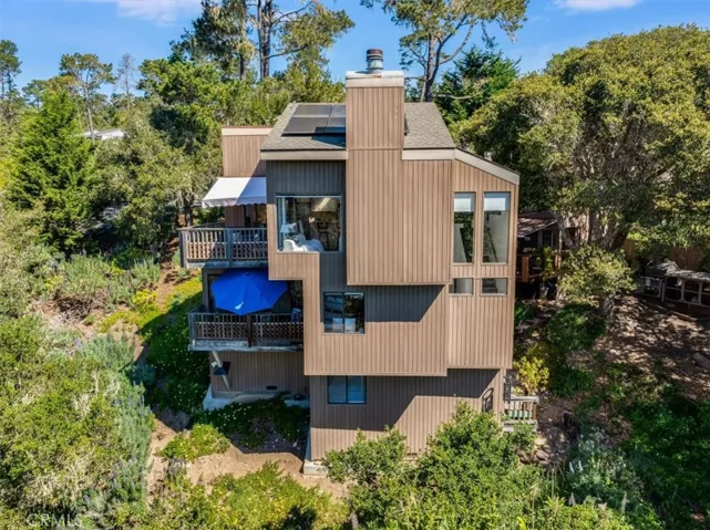 Drone showt from the back of the house.