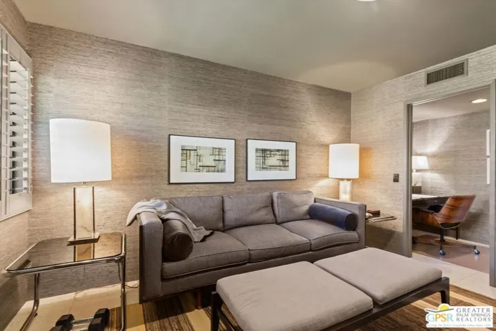 200 E Racquet Club Road 8, Palm Springs, California 92262