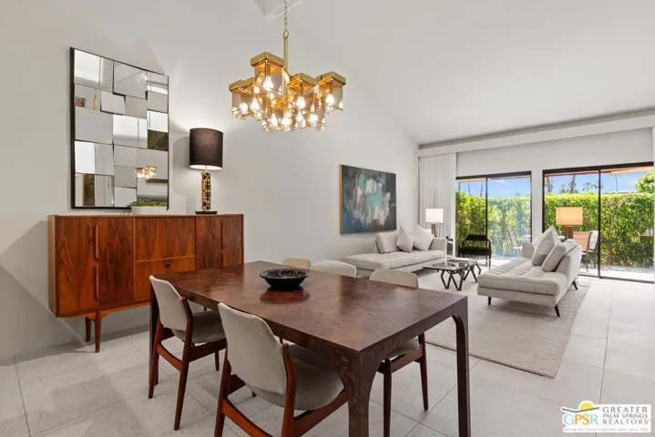 200 E Racquet Club Road 8, Palm Springs, California 92262