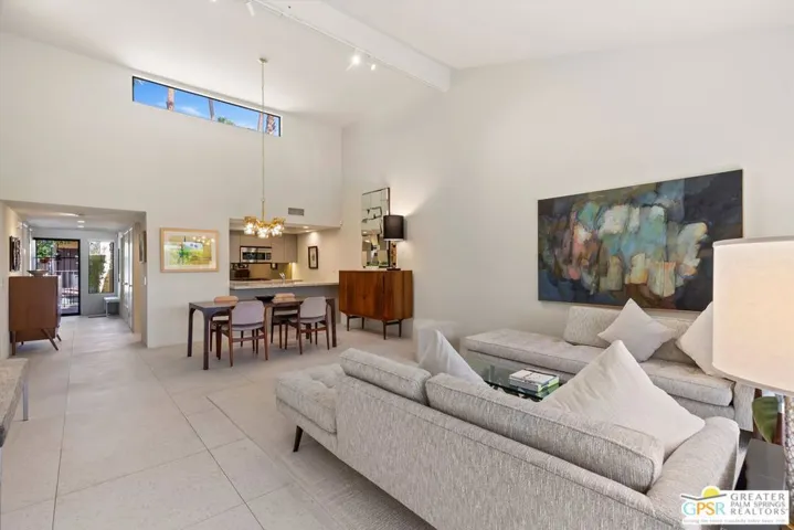 200 E Racquet Club Road 8, Palm Springs, California 92262