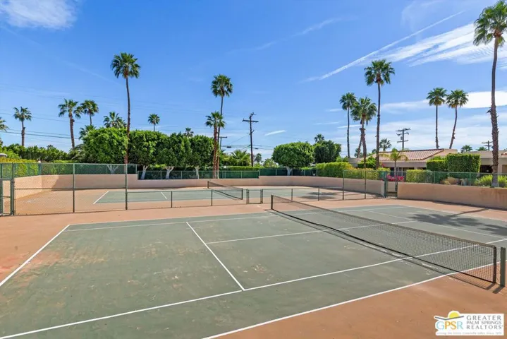 200 E Racquet Club Road 8, Palm Springs, California 92262