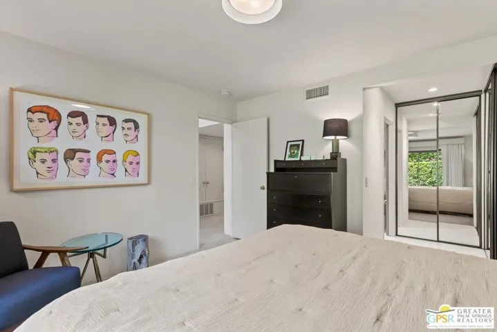 200 E Racquet Club Road 8, Palm Springs, California 92262