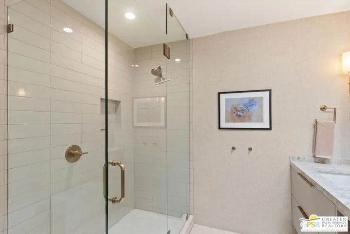 200 E Racquet Club Road 8, Palm Springs, California 92262