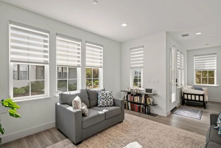 2785 Telegraph Boulevard, Marina, California 93933