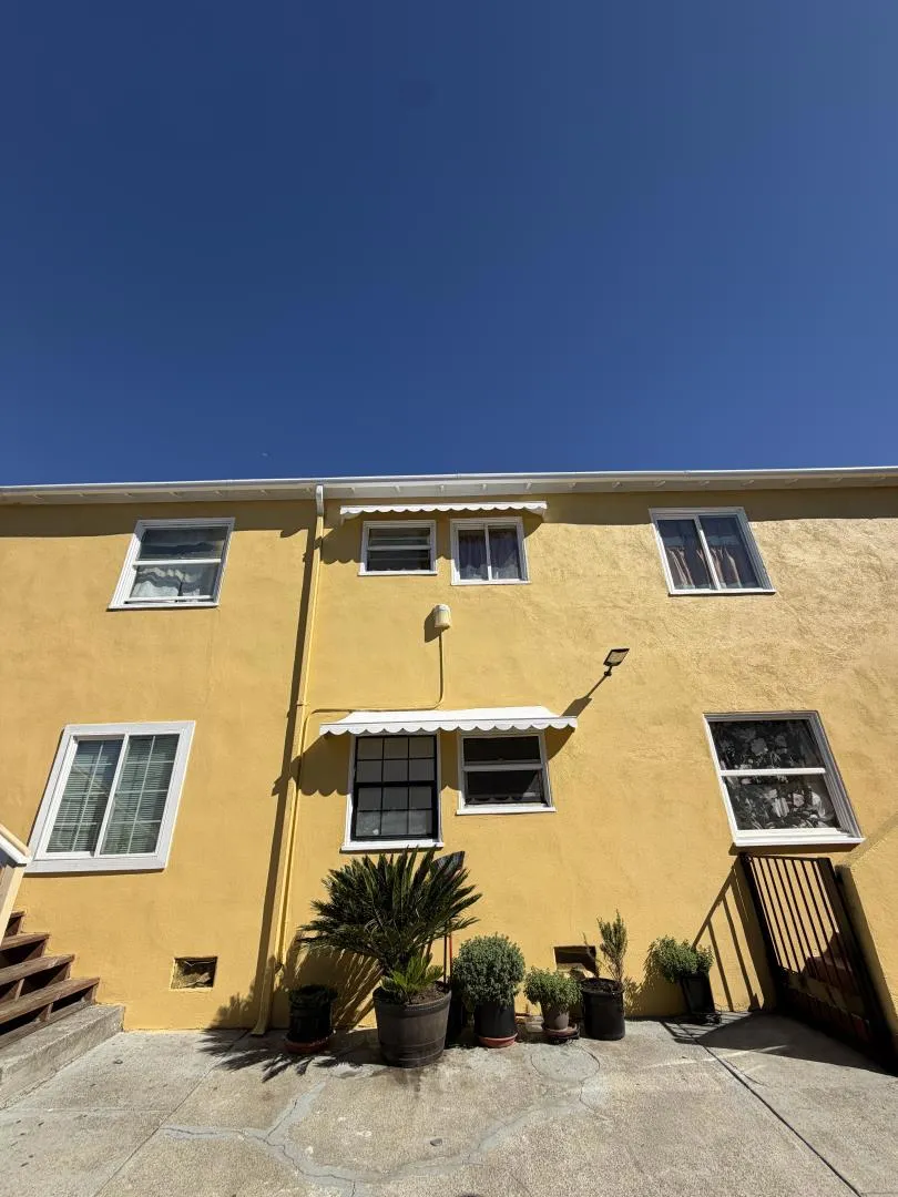 23 Peroly Ct