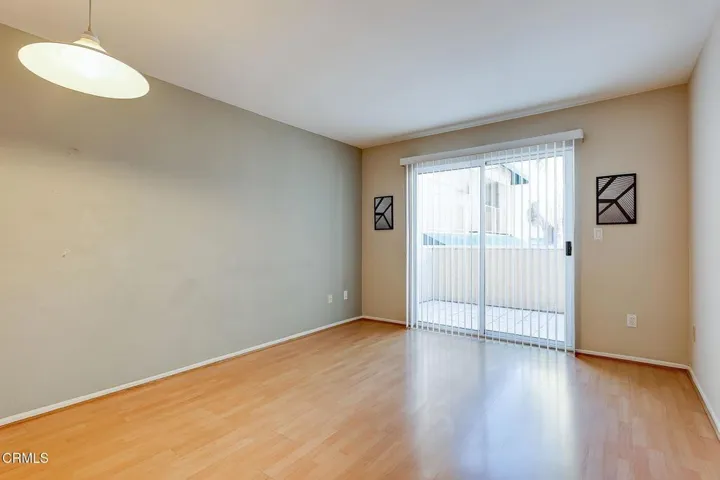 5-web-or-mls-P1039667_68_69_70_71