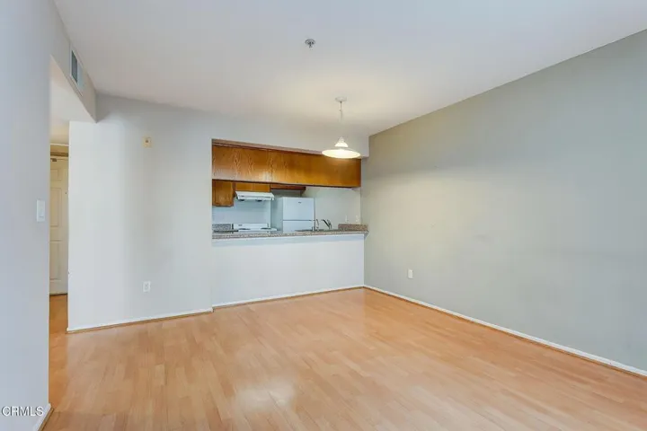 9-web-or-mls-P1039662_3_4_5_6