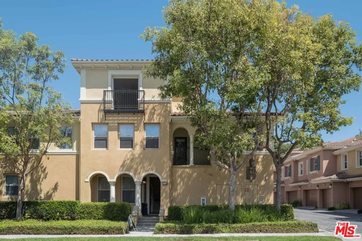 107 Chantilly, Irvine, California 92620