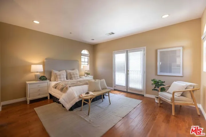 107 Chantilly, Irvine, California 92620