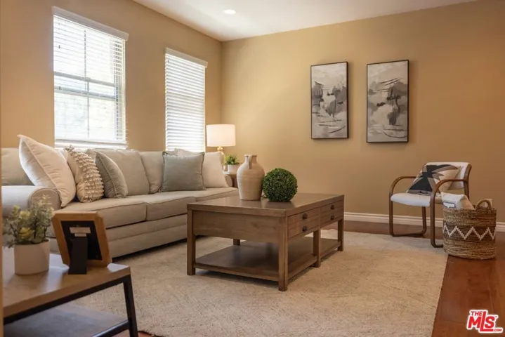 107 Chantilly, Irvine, California 92620