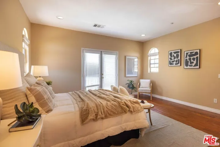 107 Chantilly, Irvine, California 92620