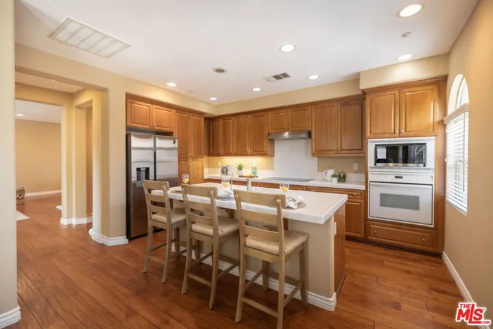 107 Chantilly, Irvine, California 92620