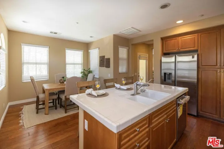 107 Chantilly, Irvine, California 92620